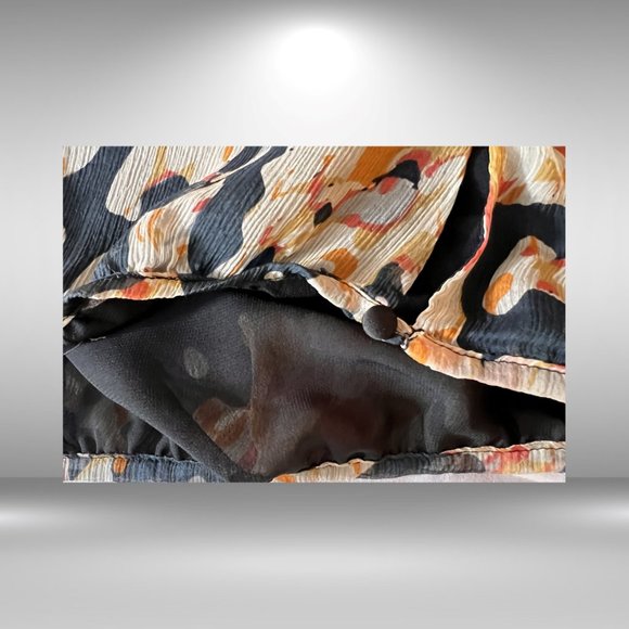 Sugarlips Ruffle Sleeveless Sheer, Lined Blouse Covered Buttons Mesh Lace Collar - Picture 5 of 5